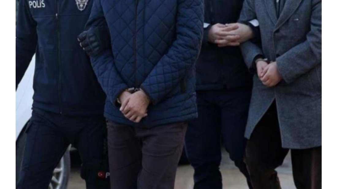 ‘Savunma Sanayii’ projelerini yabancılara aktaranlara operasyon