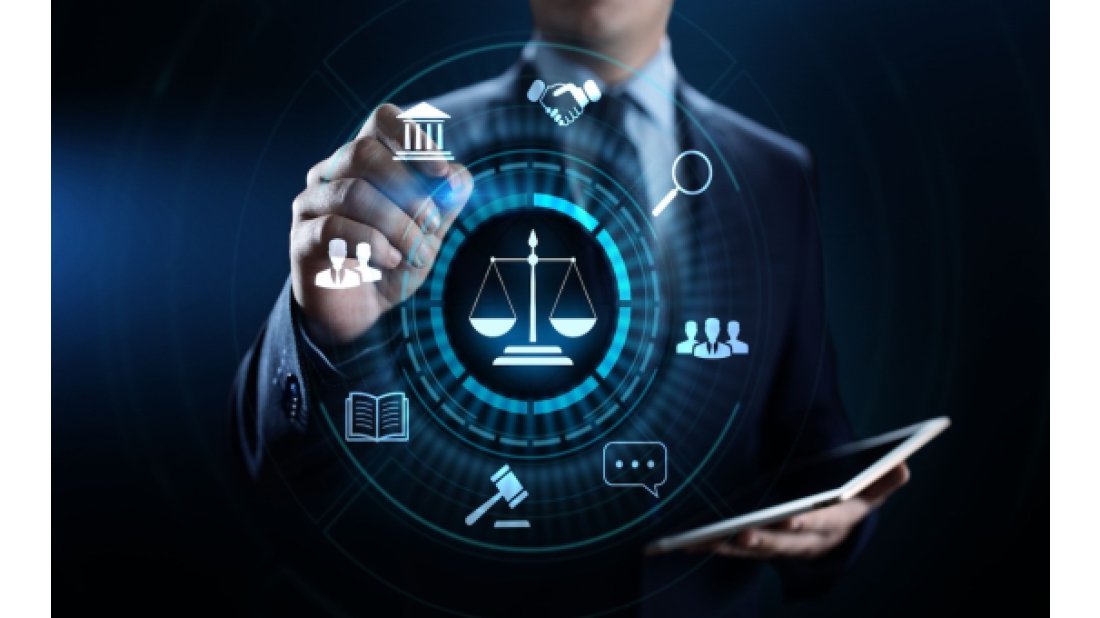 Hukuk bürolarının %56’sı akıllı teknolojilerin peşinde