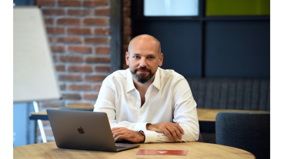 Commencis ve Akinon’dan bulut bilişim iş birliği