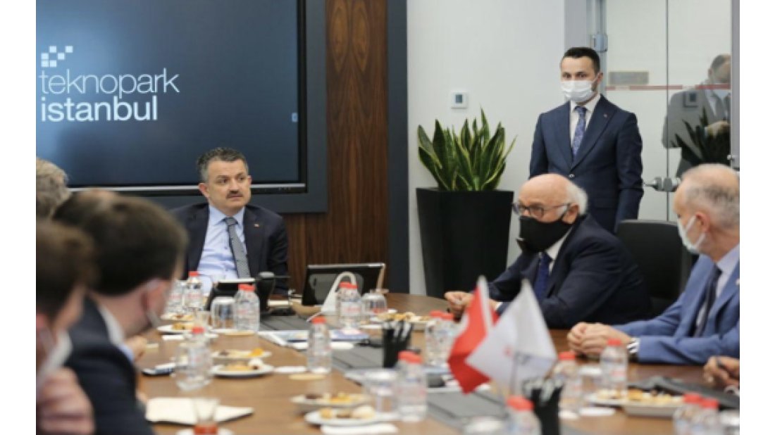 T.C. Tarım ve Orman Bakanı Dr. Bekir Pakdemirli, Türkiye’nin yüksek teknoloji merkezi Teknopark İstanbul’u ziyaret etti