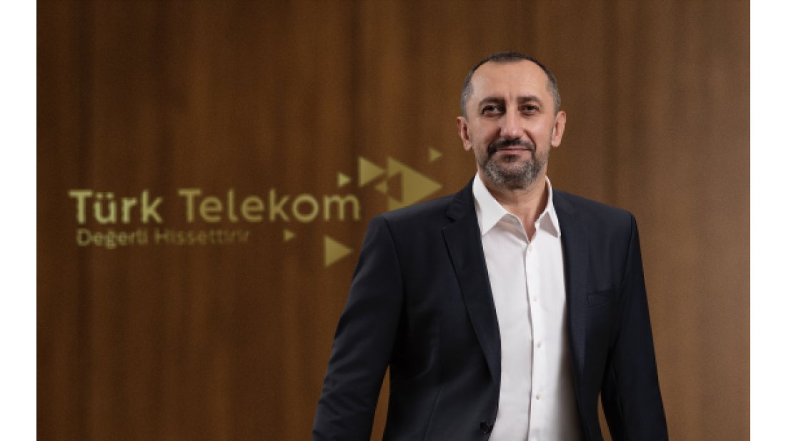 Türk Telekom’dan eğitime 10 bin tablet desteği