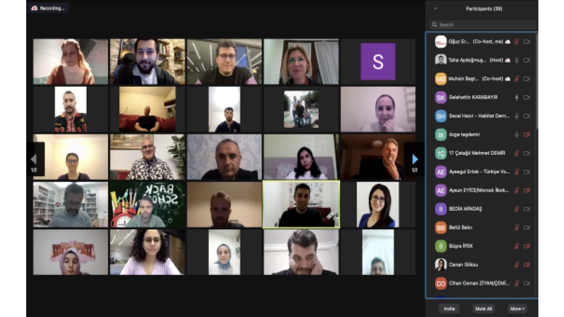 Türkiye Vodafone Vakfı'ndan öğretmenlere teşekkür