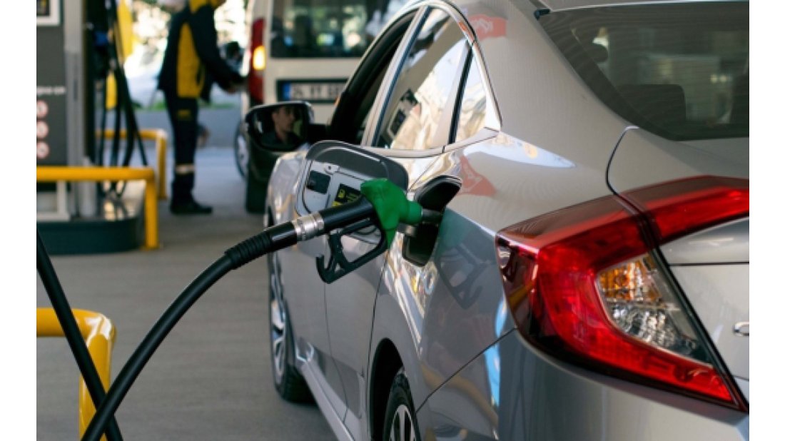 Benzin ve motorine “ekstra” zam… Benzinde 3 kuruş, motorinde 2 kuruş fazladan artış…