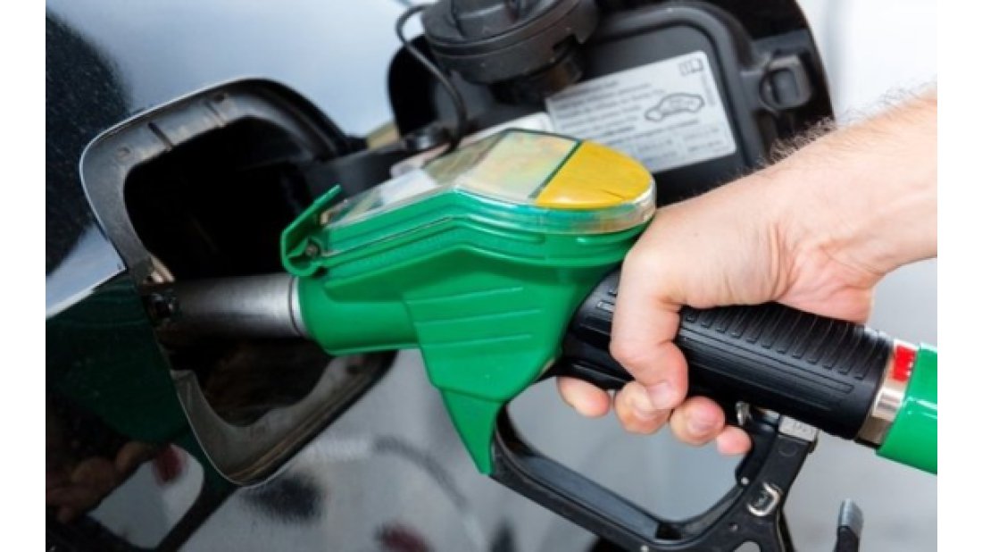 Motorine gece yarısı “ekstra” zam… Motorinde 4 kuruş fazladan artış…