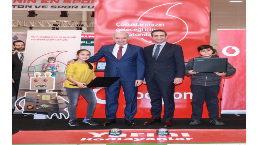 Vodafone 39. İstanbul Maratonu’nda kıtalar çocuklar için birleşecek