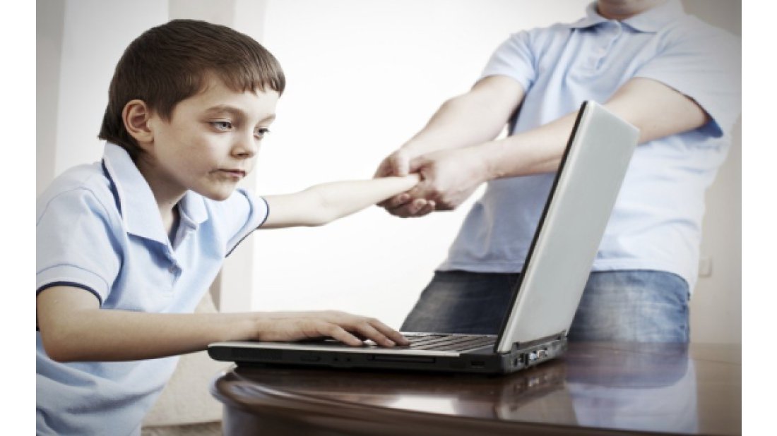 Yeşilay oyun ve sosyal medya bağımlılığını masaya yatırıyor