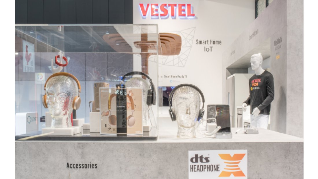 Venus’ün yeni gözdesi Z20, Mobil Dünya Kongresi’nde sahneye çıktı