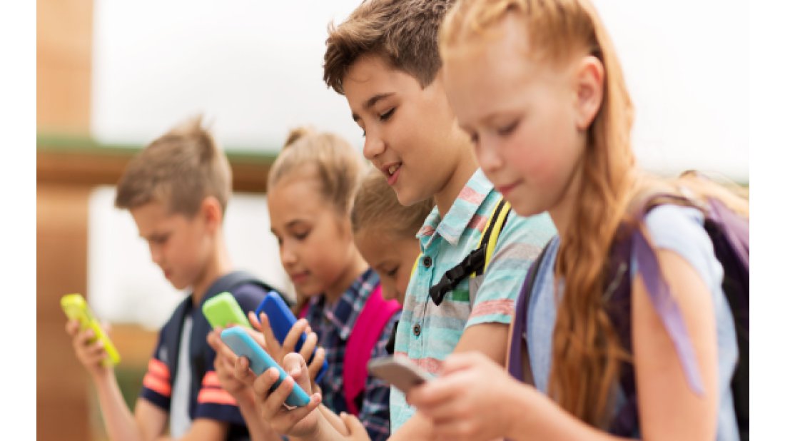 Her 10 çocuktan 7’si internette yabancılarla konuşuyor