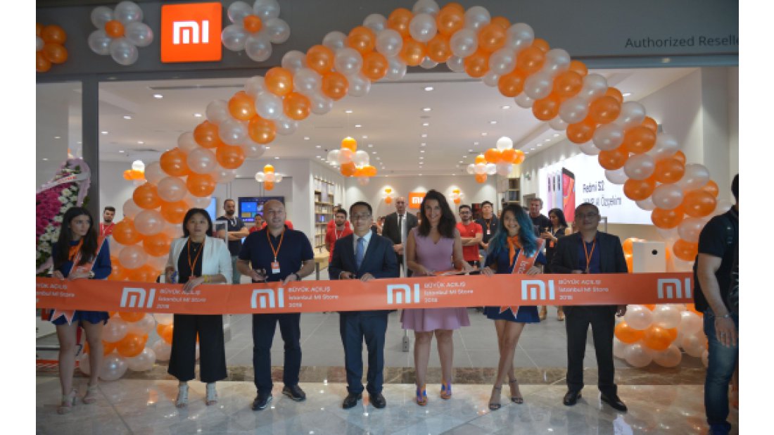 Mi Store açılış gününde rekor kırdı