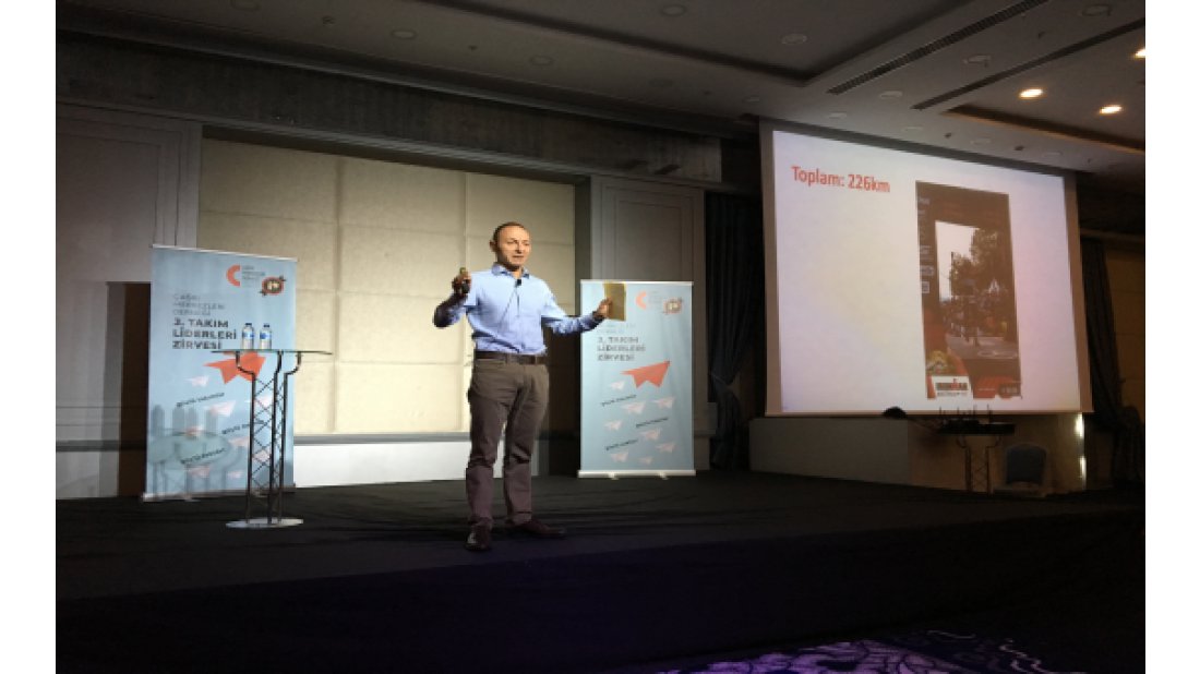 Çağrı Merkezleri Derneği'nin zirvesine yoğun ilgi