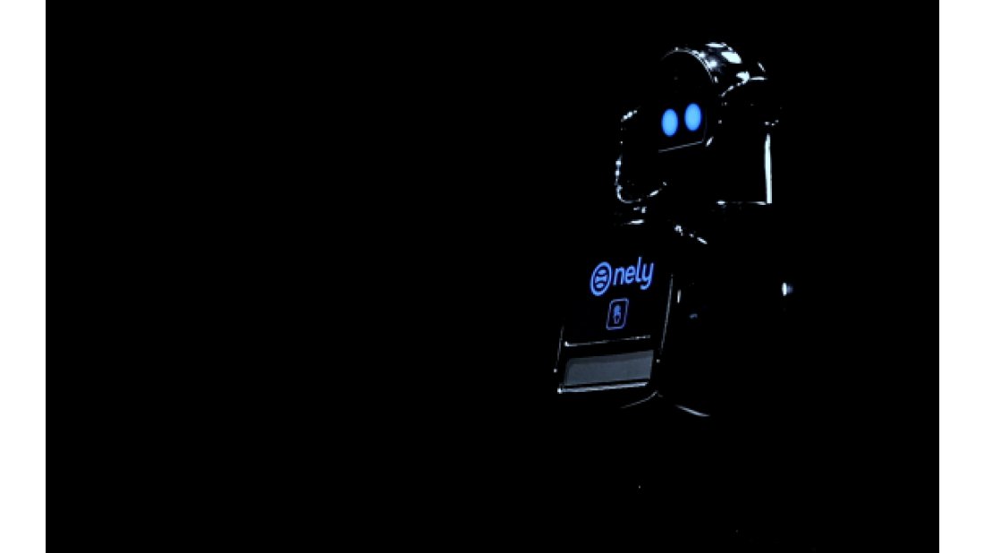Türk mühendislerin geliştirdiği sosyal robot Nely, Smart Future Expo’da konuşacak!