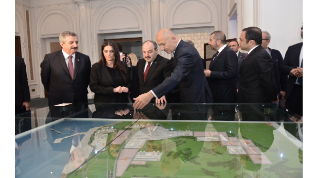 Rönesans Holding, Ceyhan’da petrokimya tesisi kuracak