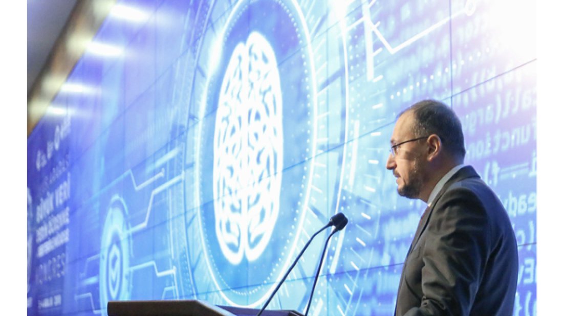 Teknolojinin can alıcı konuları BTK'da konuşuldu