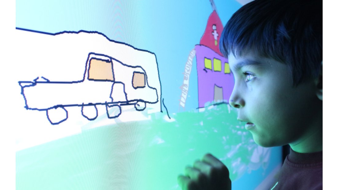 Türk Telekom, az gören çocukların eğitimine Günışığı ile destek oldu