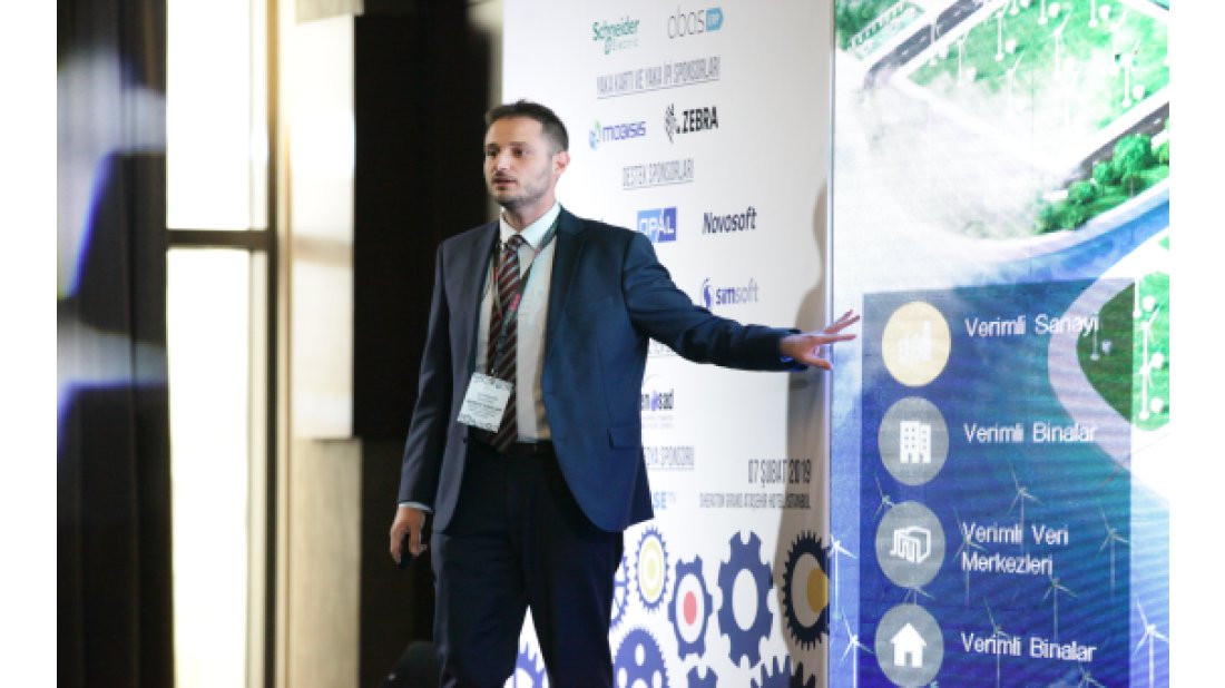 Schneider Electric Akıllı Fabrikalar ve Proses Yönetimi Konferansı’nda yeni nesil çözümleri tanıttı