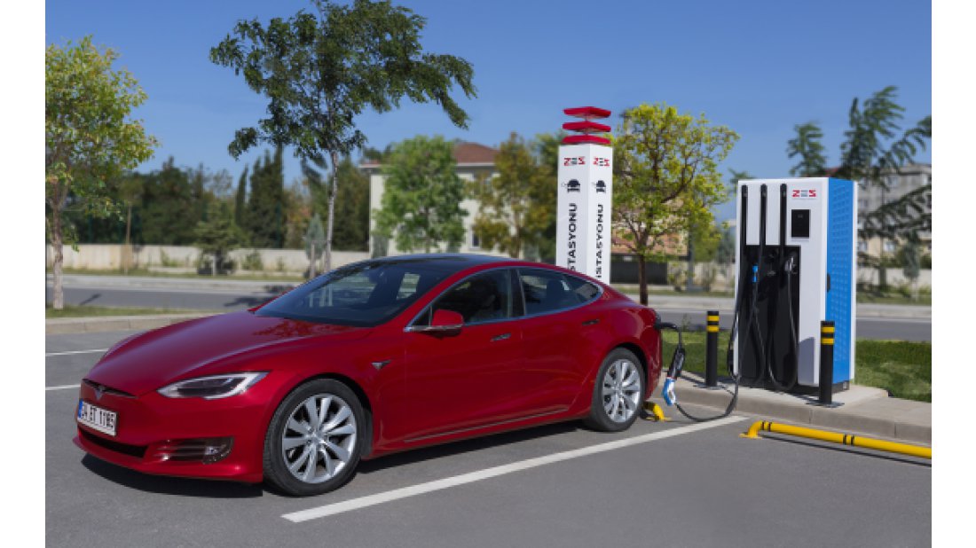 Zorlu Enerji yeni elektrikli şarj istasyonlarıyla Türkiye’yi kaplıyor