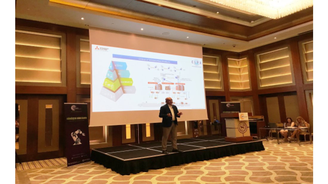 Bilişim teknolojileri Bursa'da masaya yatırıldı