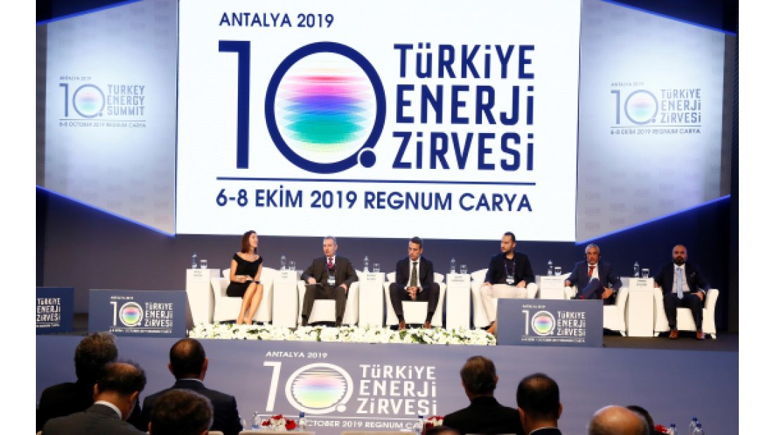 Enerji sektörünün geleceği 10. Türkiye Enerji Zirvesi tartışıldı