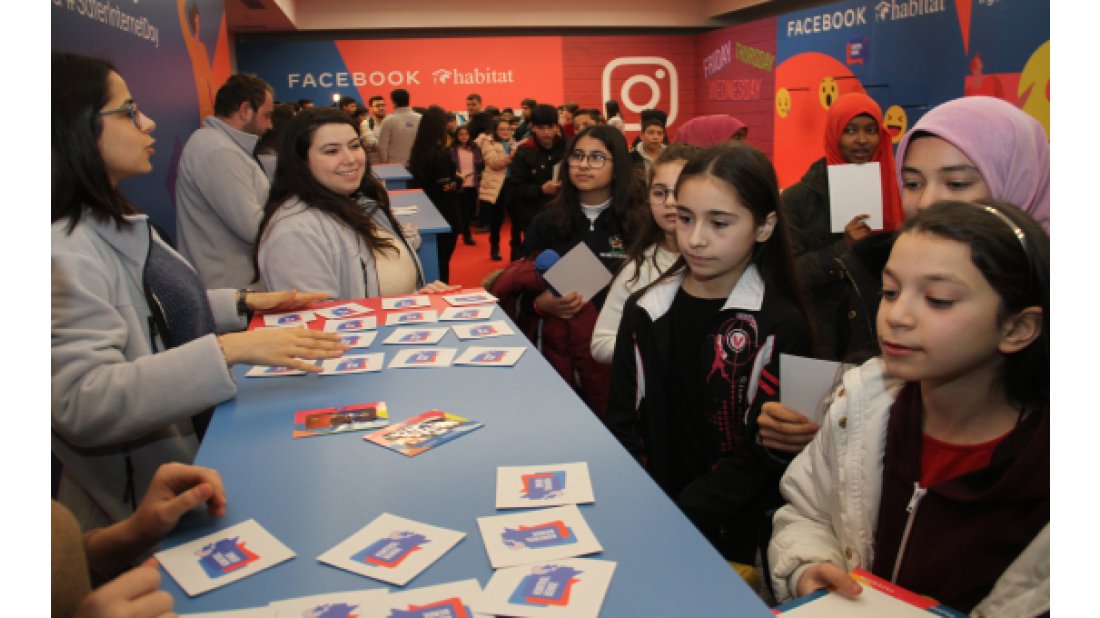 Facebook, Türkiye’de Herkes İçin Daha Güvenli Bir İnternet Sağlama Çalışmalarını Sürdürüyor