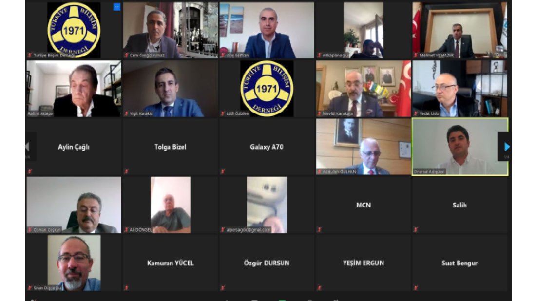 TBD Bilişim Meydanı'nda sektörün sorunları konuşuldu