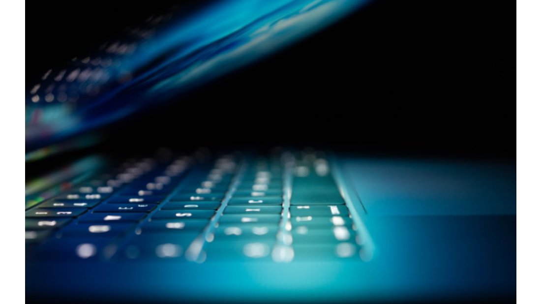 İçerideki tehditleri ortadan kaldırmak için insanların güvenlik duvarı olması gerekiyor