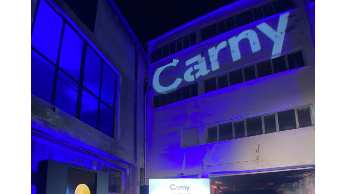 Tual Holding'in Yönetim Kurulu Başkanı Mahmut Erdal, NFT platformu Carny'yi satın aldı