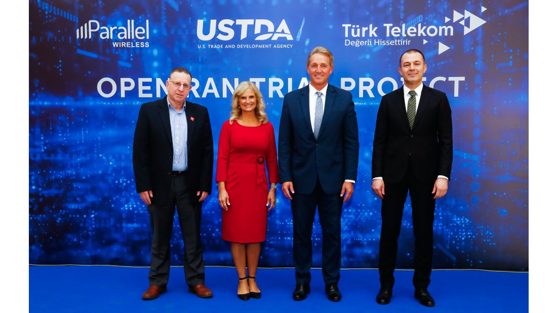 Türk Telekom’dan yeni nesil mobil şebeke teknolojileri konusunda önemli iş birliği 