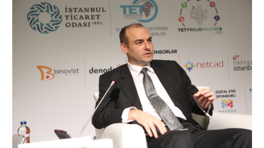 Yapay zekalı avatarınız ve hologramınız sizin adınıza çalışacak!